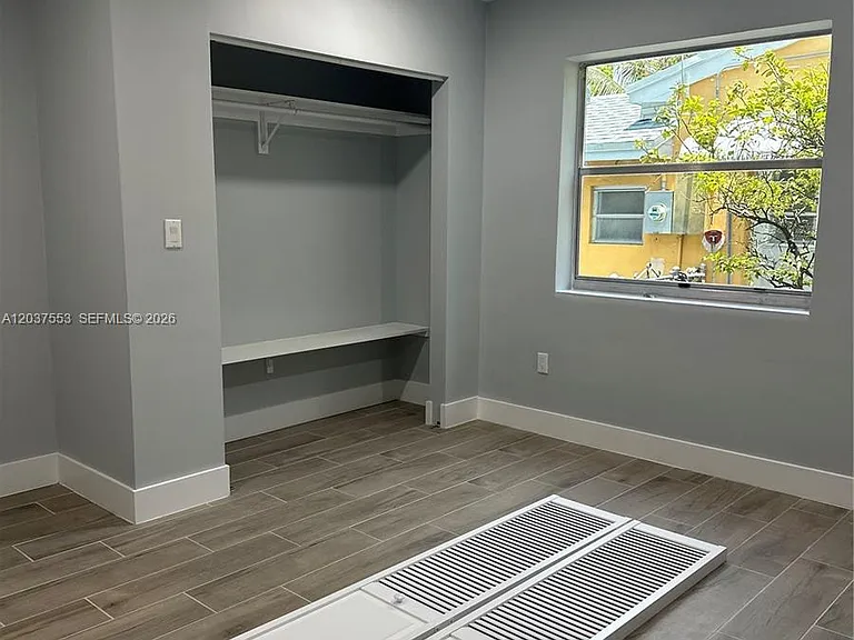 1628 NW 15th St #1628 — Photo 4
