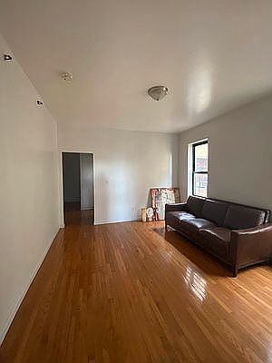 4th image of 1171 Sherman Ave #4G