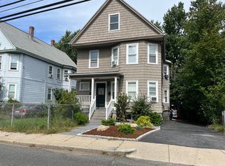 454 Beech St #2, Roslindale, MA 02131