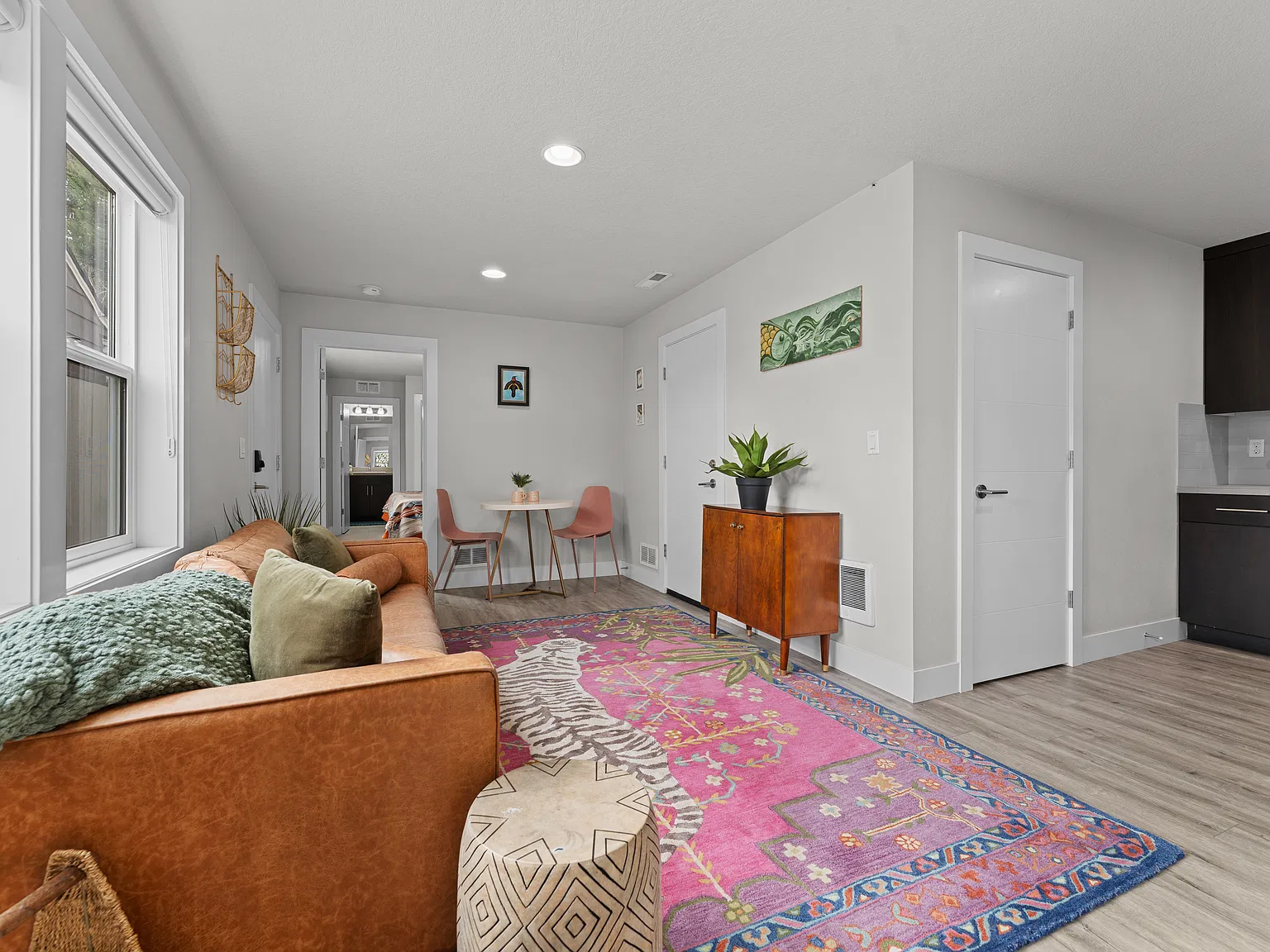 1 bed, 600 sqft, $1,700 — Photo 4