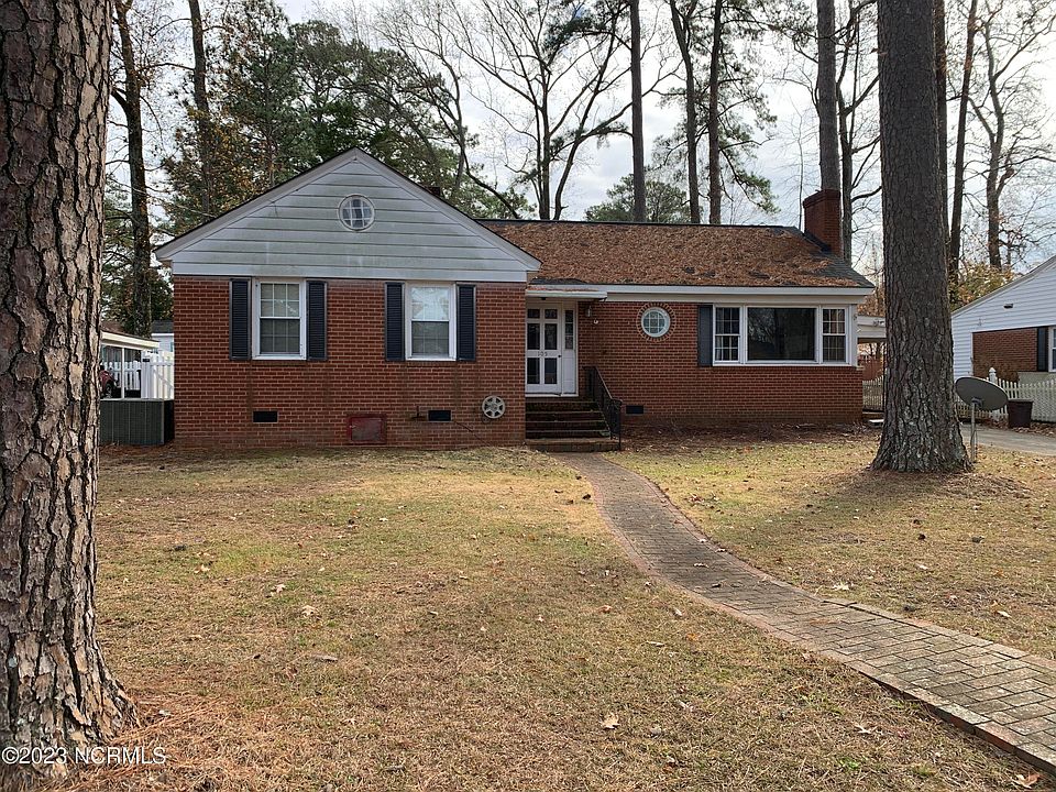 1st image of 105 W Roosevelt Drive