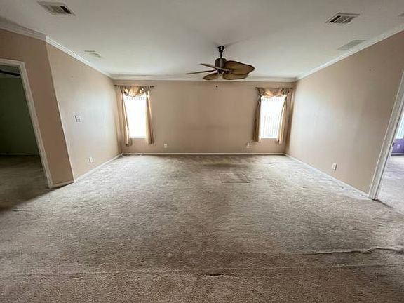 5th image of 514 Cary Ln