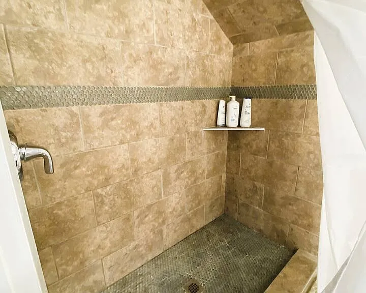 417 N Royal Ave #A — Photo 5