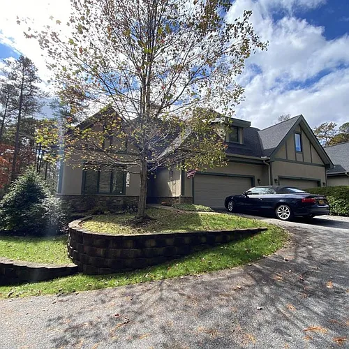 31 Ridgetop Cir #101 Photo 1