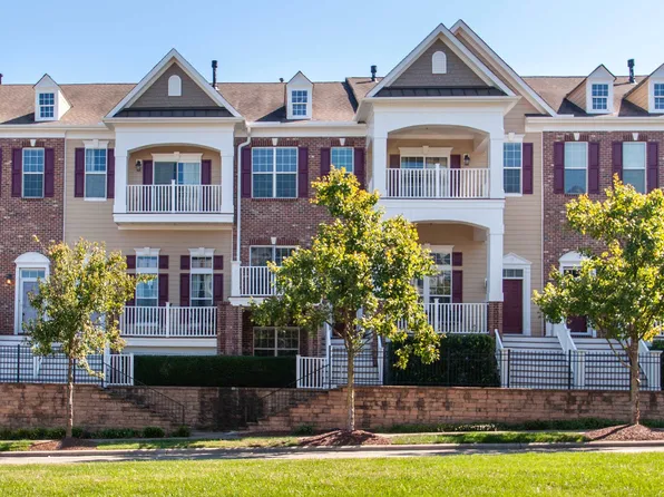9221 Calabria Dr Unit 114, Raleigh, NC 27617