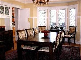 2nd image of 812 Ashland Ave