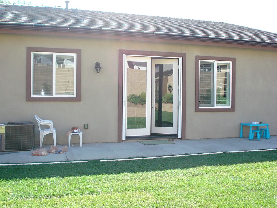 Backyard-Kitchen