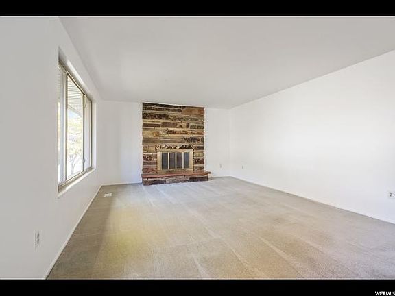 4th image of 2953 W Carranza Dr