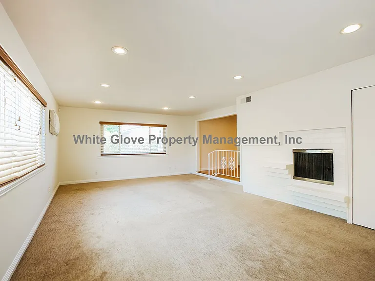 1636 W Maxzim Ave — Photo 9