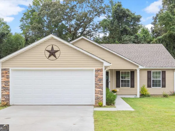 127 Angela Ln, Dawsonville, GA 30534