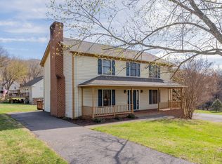 4106 Falling Creek Dr, Vinton, VA 24179