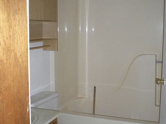 4th image of 20404 Stonewood Manor Dr