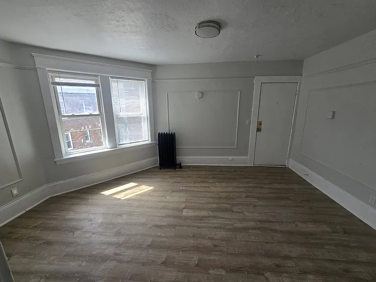 41 School St #1 — Photo 3