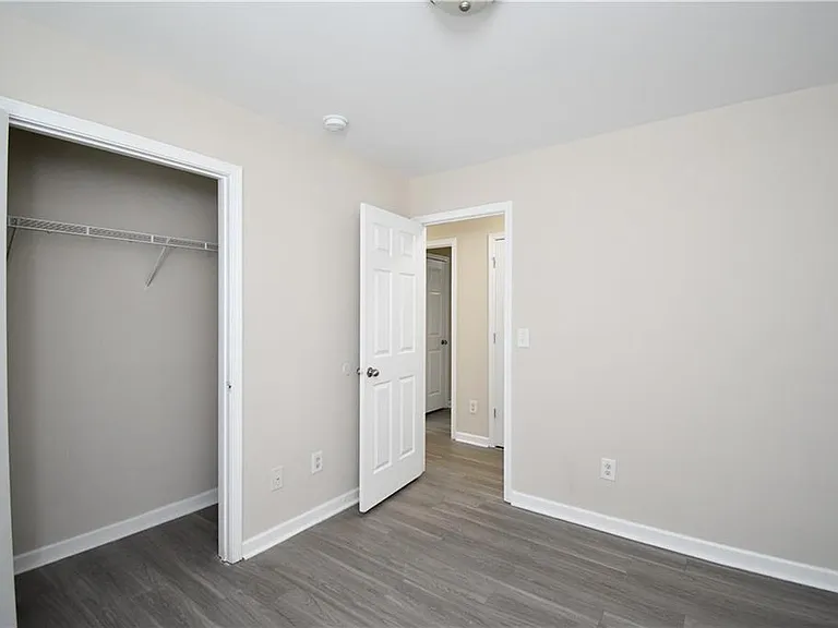 639 Mill Stone Blf #A — Photo 35