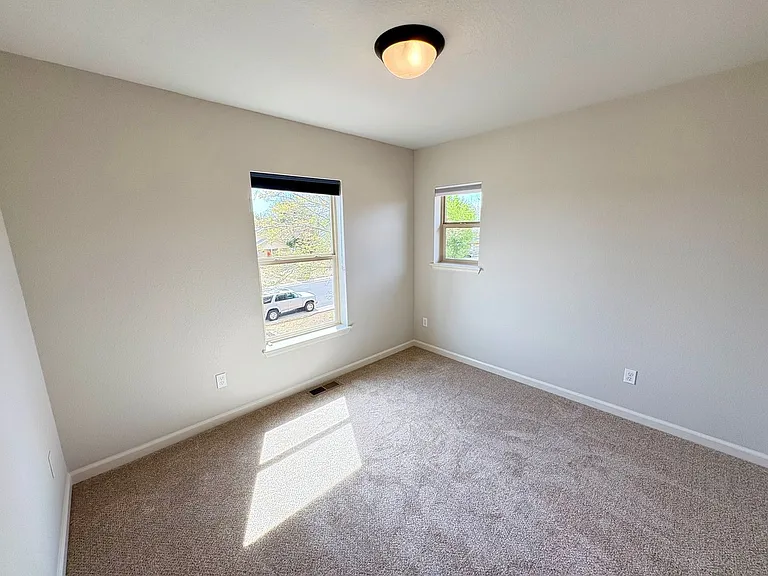 3489 Ash St — Photo 20