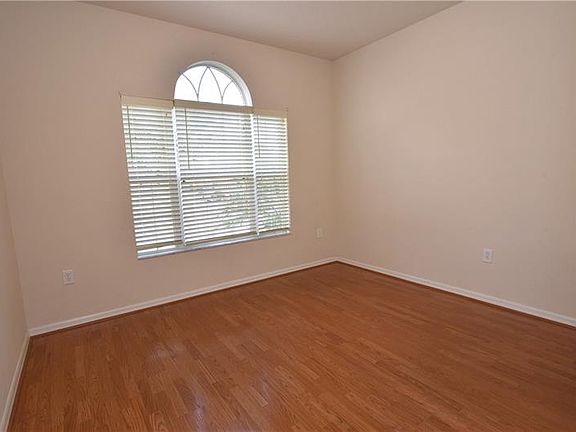 5th image of 8548 Northlake Pkwy #1