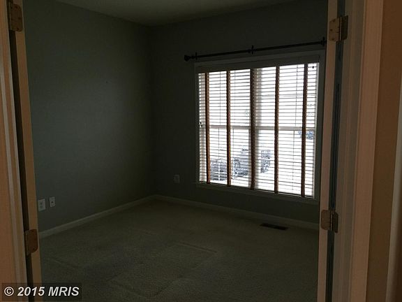 5th image of 206 Heath Ct