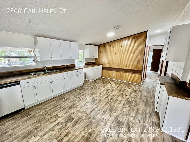 2500 Gail Helen Ct — Photo 7