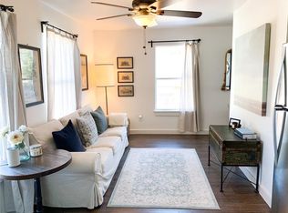 1510 Munger St #B, Houston, TX 77023