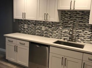 3013 Bridgeport Way W APT B, University Place, WA 98466