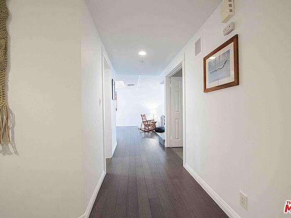 3rd image of 1412 N Crescent Heights Blvd APT 104