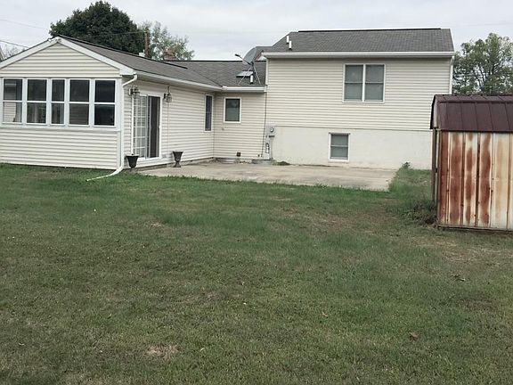 Enclosed porch and large pat