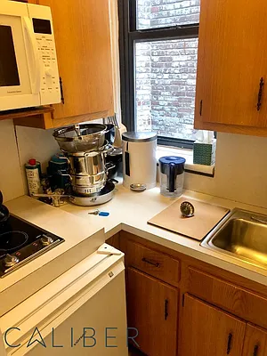 Rented by Caliber Associates | media 18