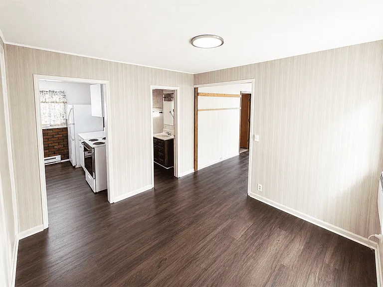 578 Dearborn Ave #1 — Photo 11