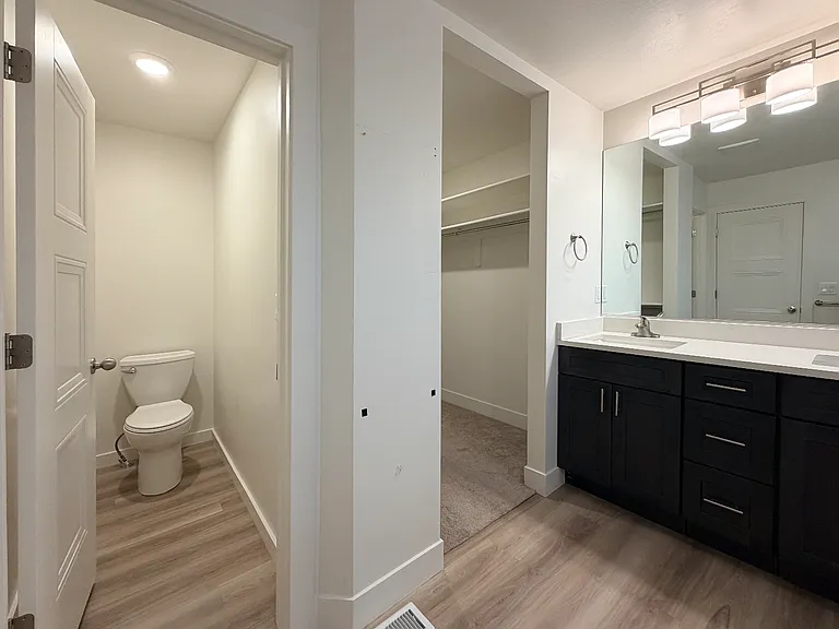 149 W Harvest Village Ln — Photo 3