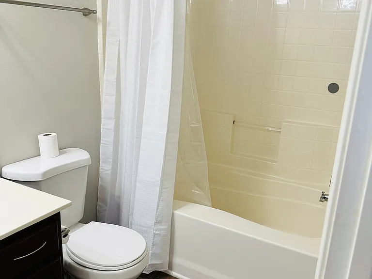 208 Oak Grove Way — Photo 45