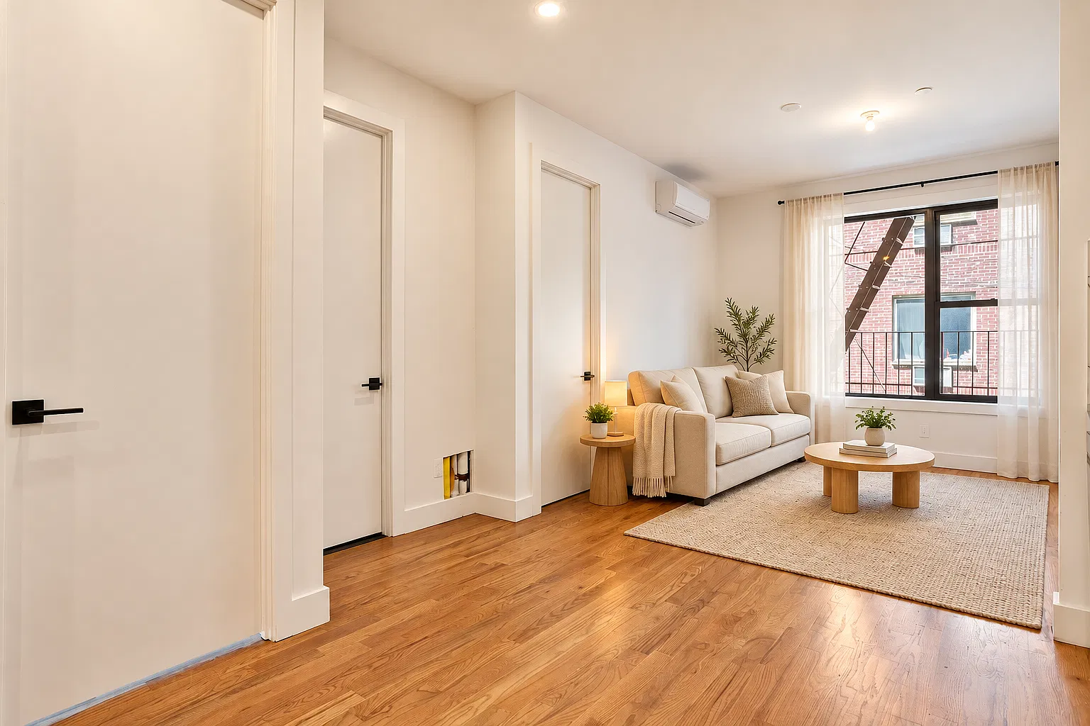 40 Dodworth St — Photo 4