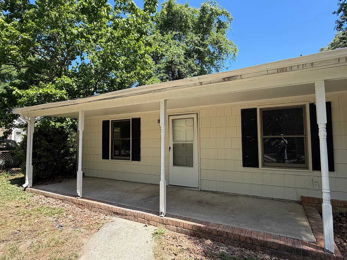 Building Photo - 3206 Dearborn Dr