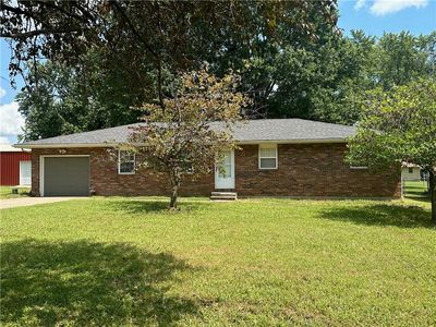 1804 N Cedar St, Nevada, MO, 64772