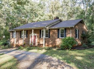 197 Dogwood Forest Loop, Harmony, NC 28634