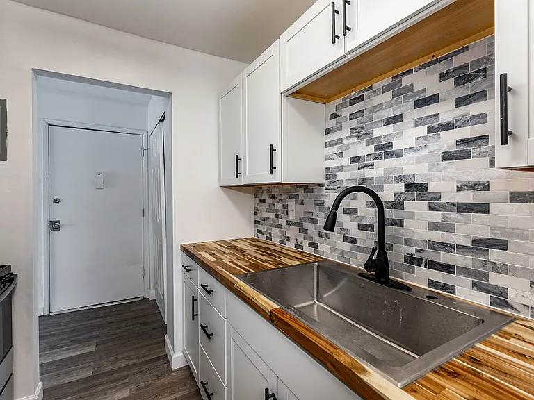 Residence At 249 — Photo 7