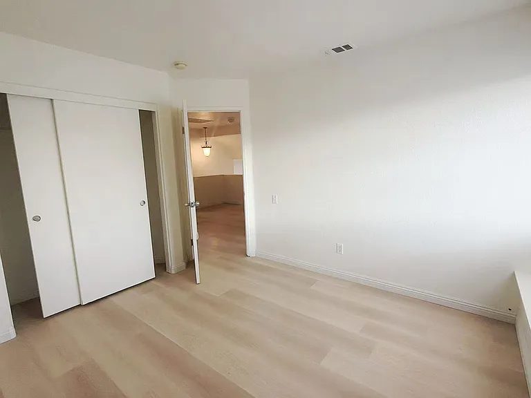 5135 Iemez Cir — Photo 12