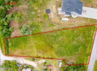 158 Westbay Cir, Harkers Island, NC 28531