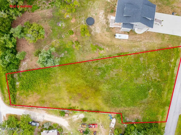 158 Westbay Circle, Harkers Island, NC 28531