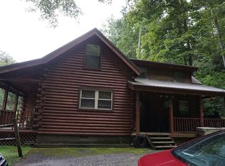 288 Tryphenia Rd, Hurricane, WV 25526