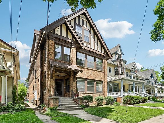 4th image of 926 Spaight St