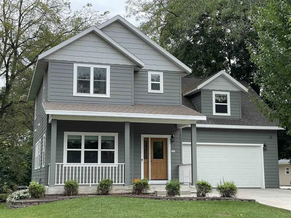 201 North Esterly Avenue, Whitewater, WI 53190
