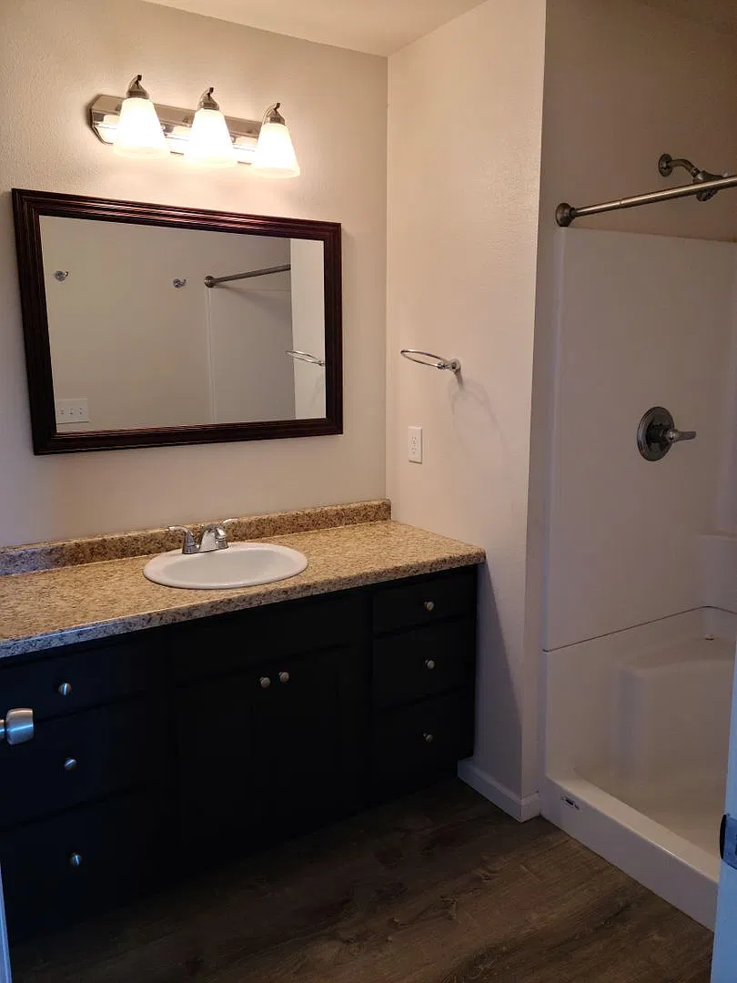 3 Bedroom Duplex — Photo 3