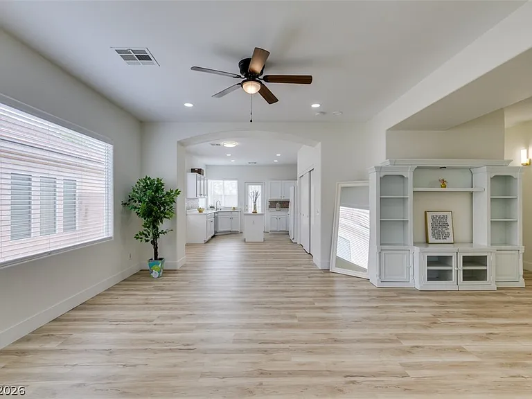 10959 Pumpkin Ridge Ave — Photo 11