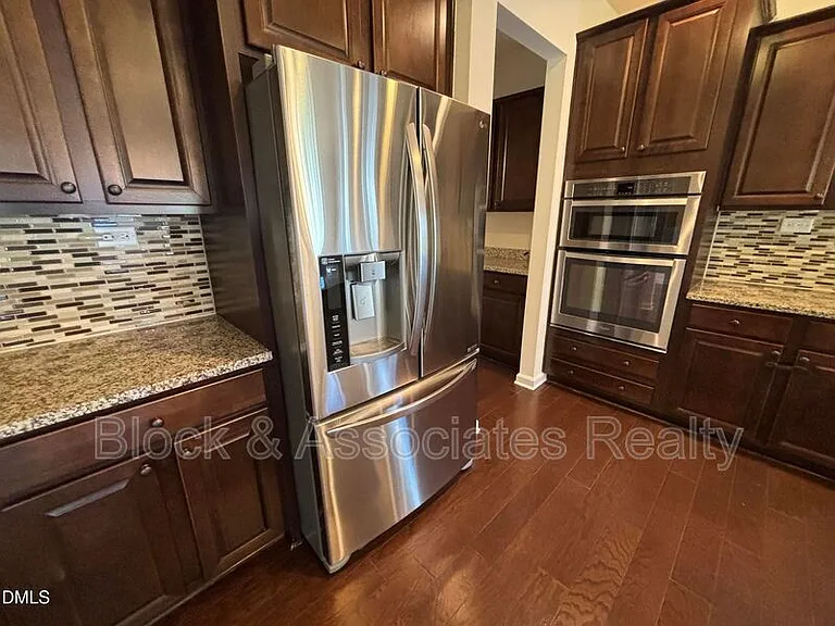 1009 Magnolia Blossom Ln — Photo 25