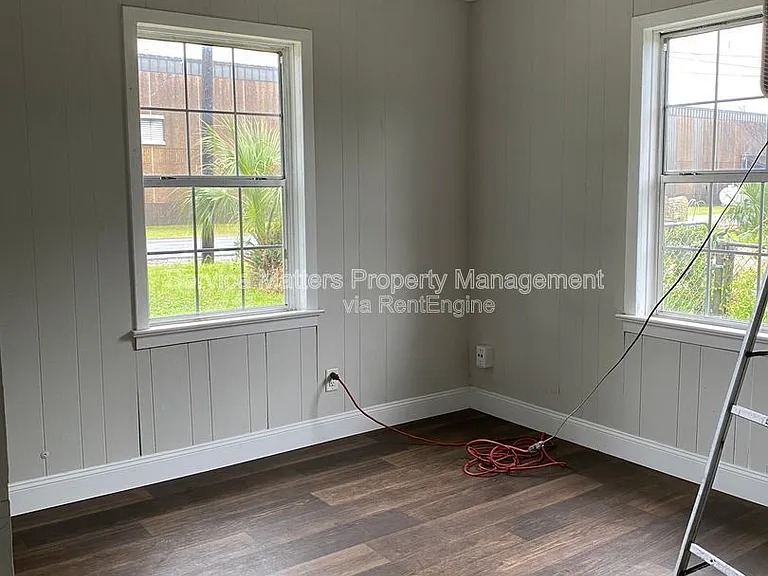3213 N Guillemard St — Photo 5