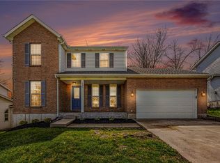 236 Triple Crown Dr, Lebanon, OH