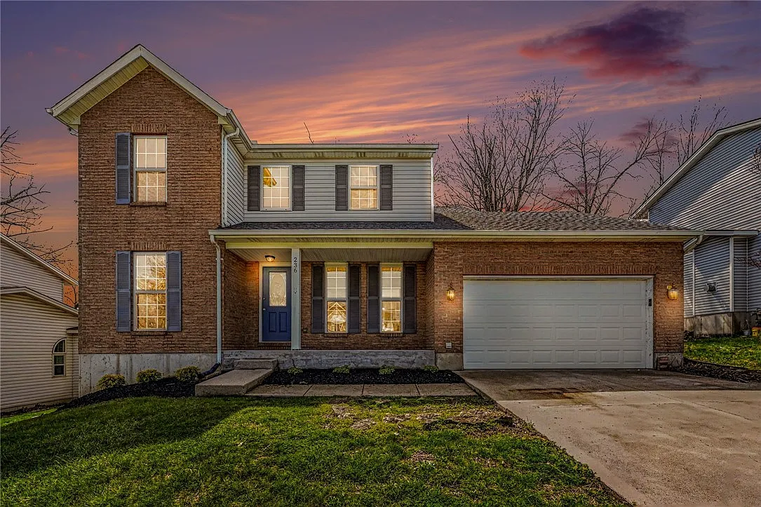 236 Triple Crown Dr photo 1