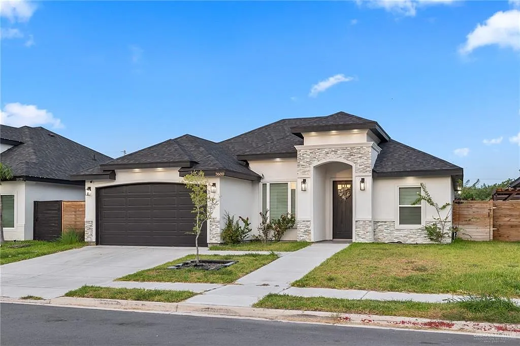 3 bed, 2.0 bath, 1547 sqft, $2,250 — Photo 1