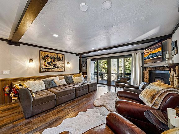 4th image of 227 Olympic Valley Rd #24