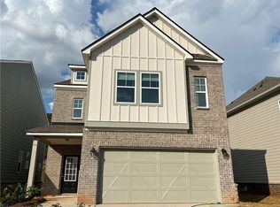 1401 Winding Ridge Trl, Hoschton, GA 30548